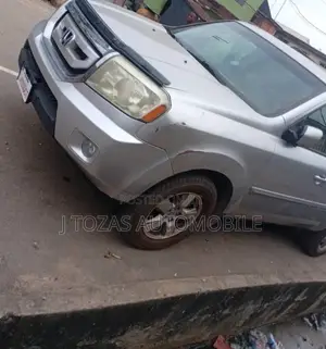 Honda Pilot 2010 Silver