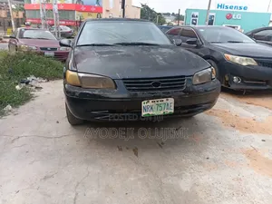 Toyota Camry 1998 Black