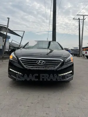 Hyundai Sonata Base Sedan FWD (2.4L 4cyl 6A) 2016 Black