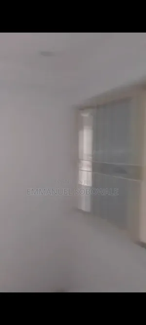 2bdrm Block of Flats in Council for rent