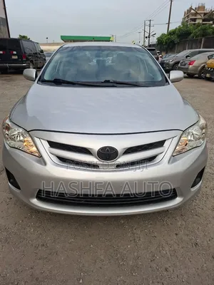 Toyota Corolla 2012 Silver