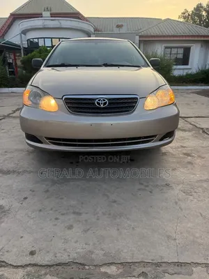 Toyota Corolla 2005 Gold