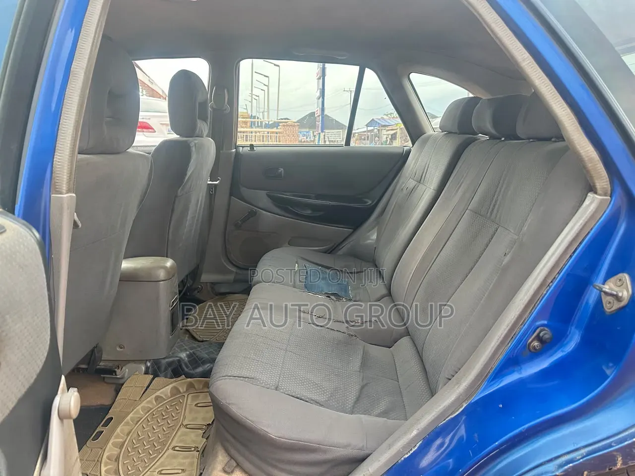 Mazda 323 2004 Blue