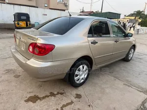 Toyota Corolla 2005 Gold