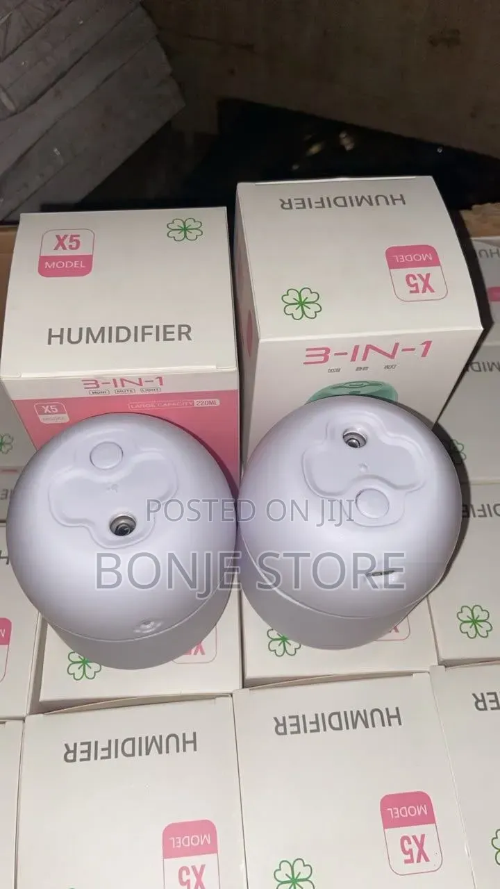 220ml Mini Portable Ultrasonic Air Humidifier