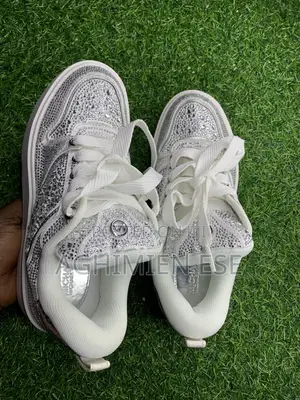 A Michael Kors Rhinestones Sneaker
