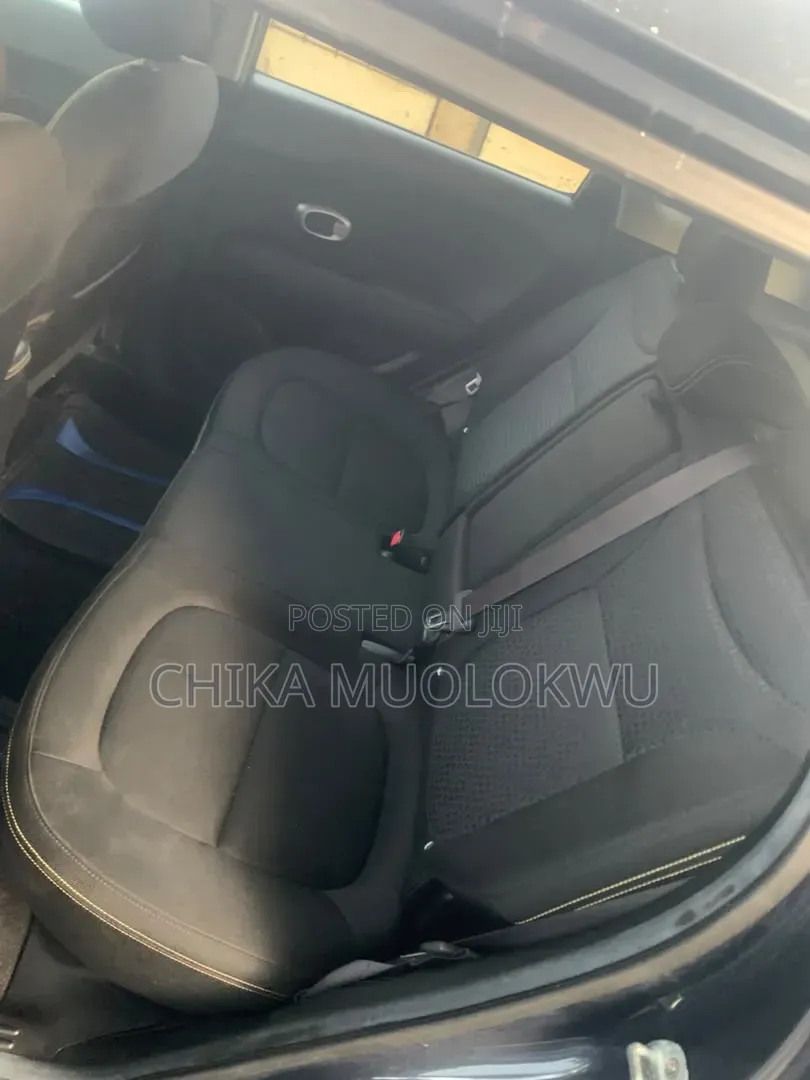Kia Soul Base Hatchback 2016