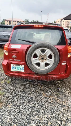 Toyota RAV4 2007 Red