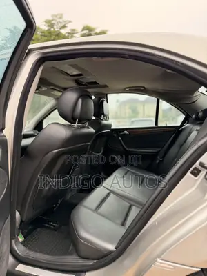 Mercedes-Benz C230 2007 Gold