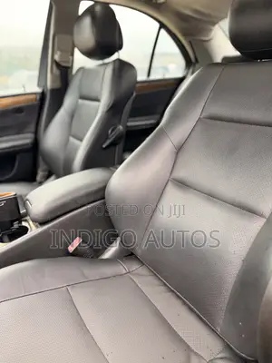 Mercedes-Benz C230 2007 Gold