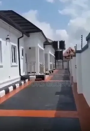 3bdrm Bungalow in Benin City for sale