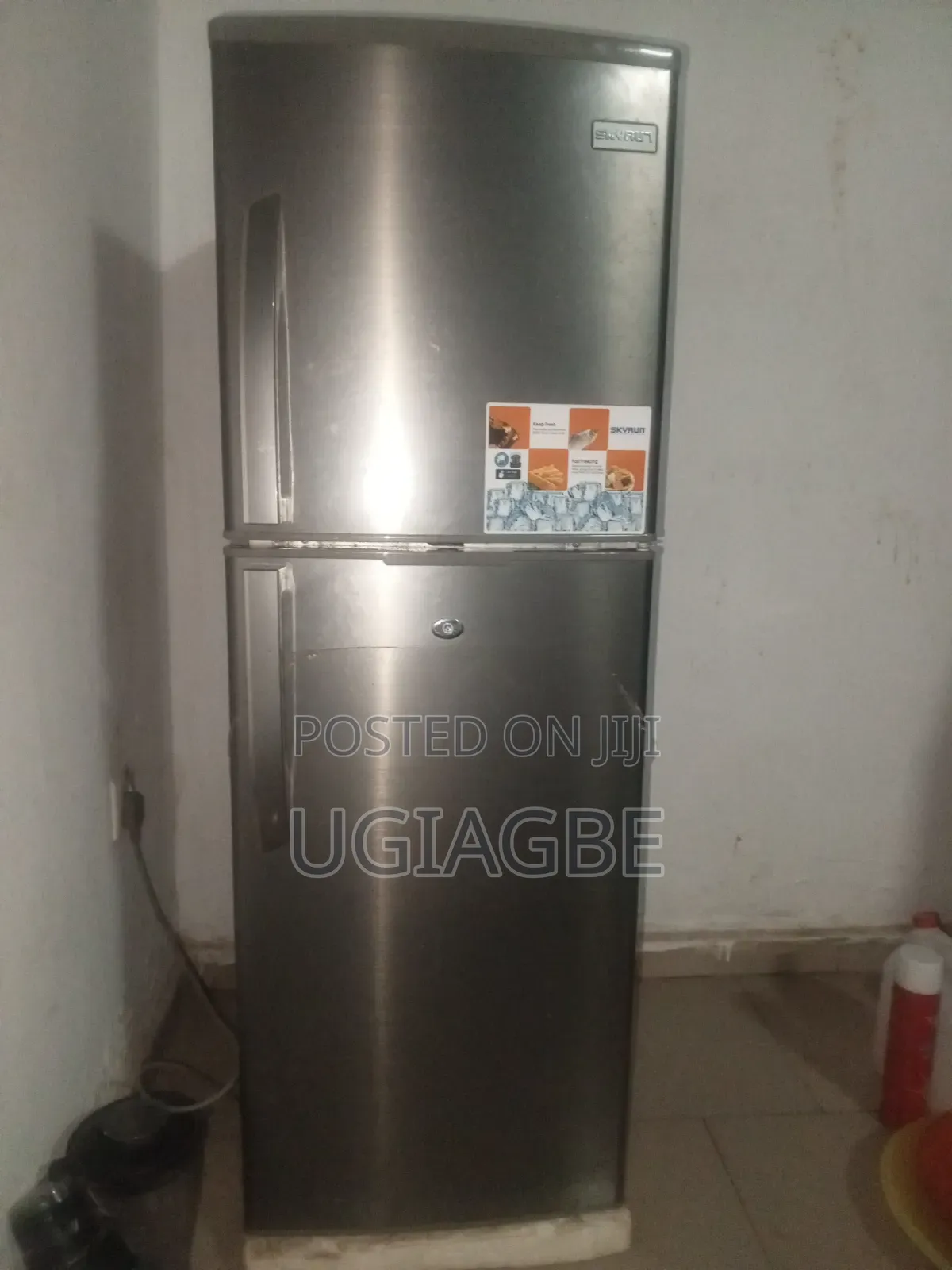 Refrigerator