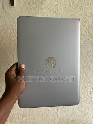 Laptop HP EliteBook 840 G3 8GB AMD SSD 256GB
