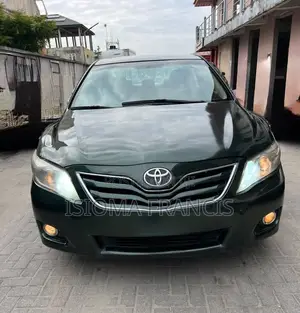 Toyota Camry 2011 Green