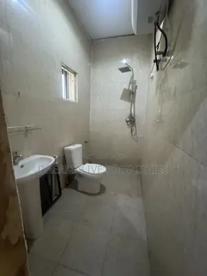 4bdrm Duplex in Life Camp for rent