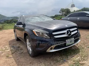 Mercedes-Benz GLA 250 2015 Black