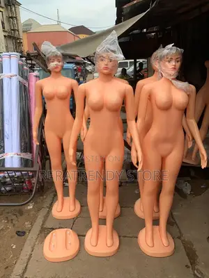 Female Plastic Mannequin