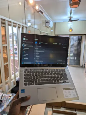 Laptop Asus VivoBook X540SA 8GB Intel Core i3 SSD 128GB