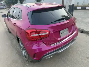 Mercedes-Benz GLA-Class GLA250 Sport Utility 4-Door (1.6L, 4cyl Turbo)