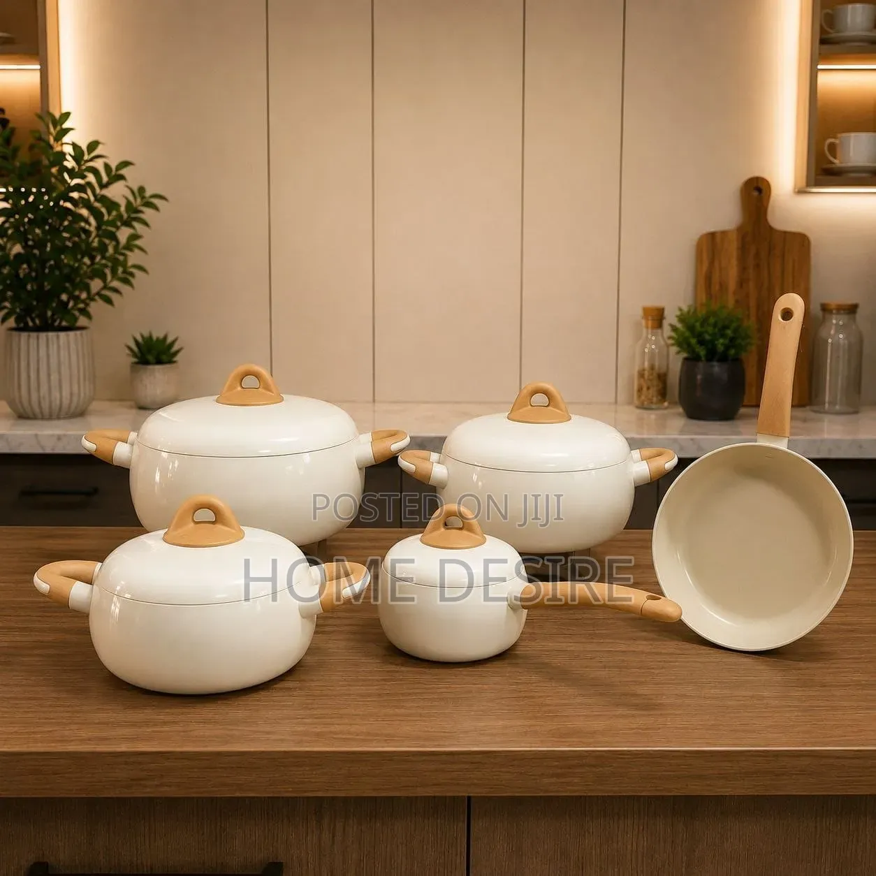 UCC Life Ceramic Pot