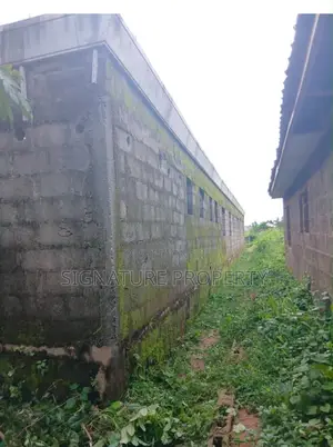 5bdrm Apartment in Gberigbe for sale
