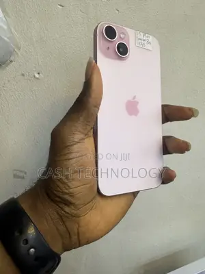 Apple iPhone 15 Plus 128 GB Pink