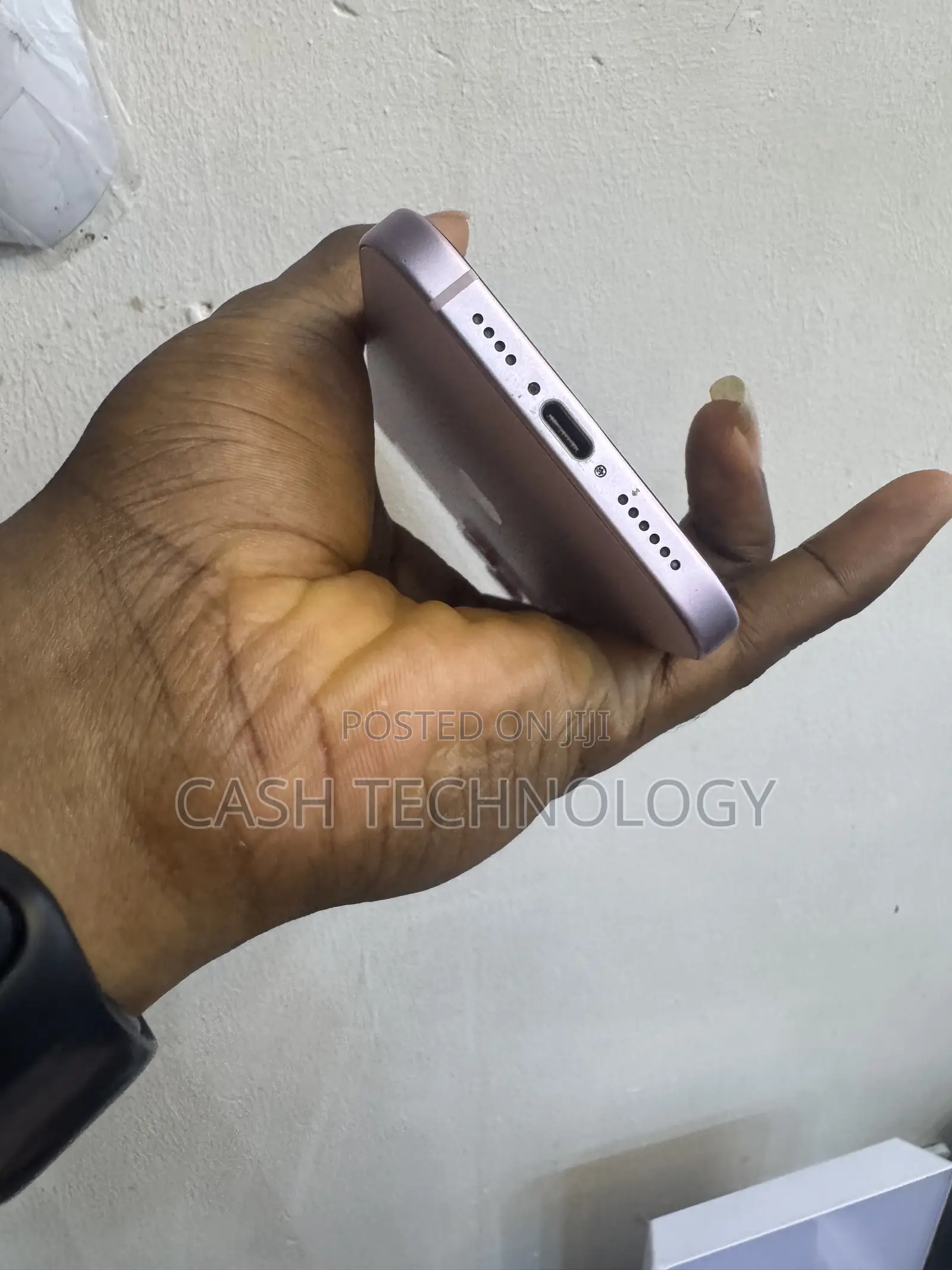 Apple iPhone 15 Plus 128 GB Pink