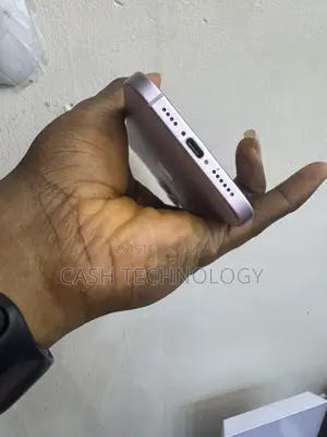 Apple iPhone 15 Plus 128 GB Pink