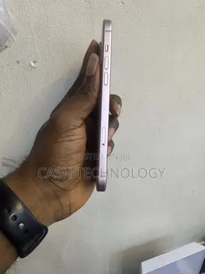 Apple iPhone 15 Plus 128 GB Pink