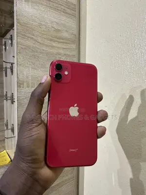 Apple iPhone 11 64 GB Red