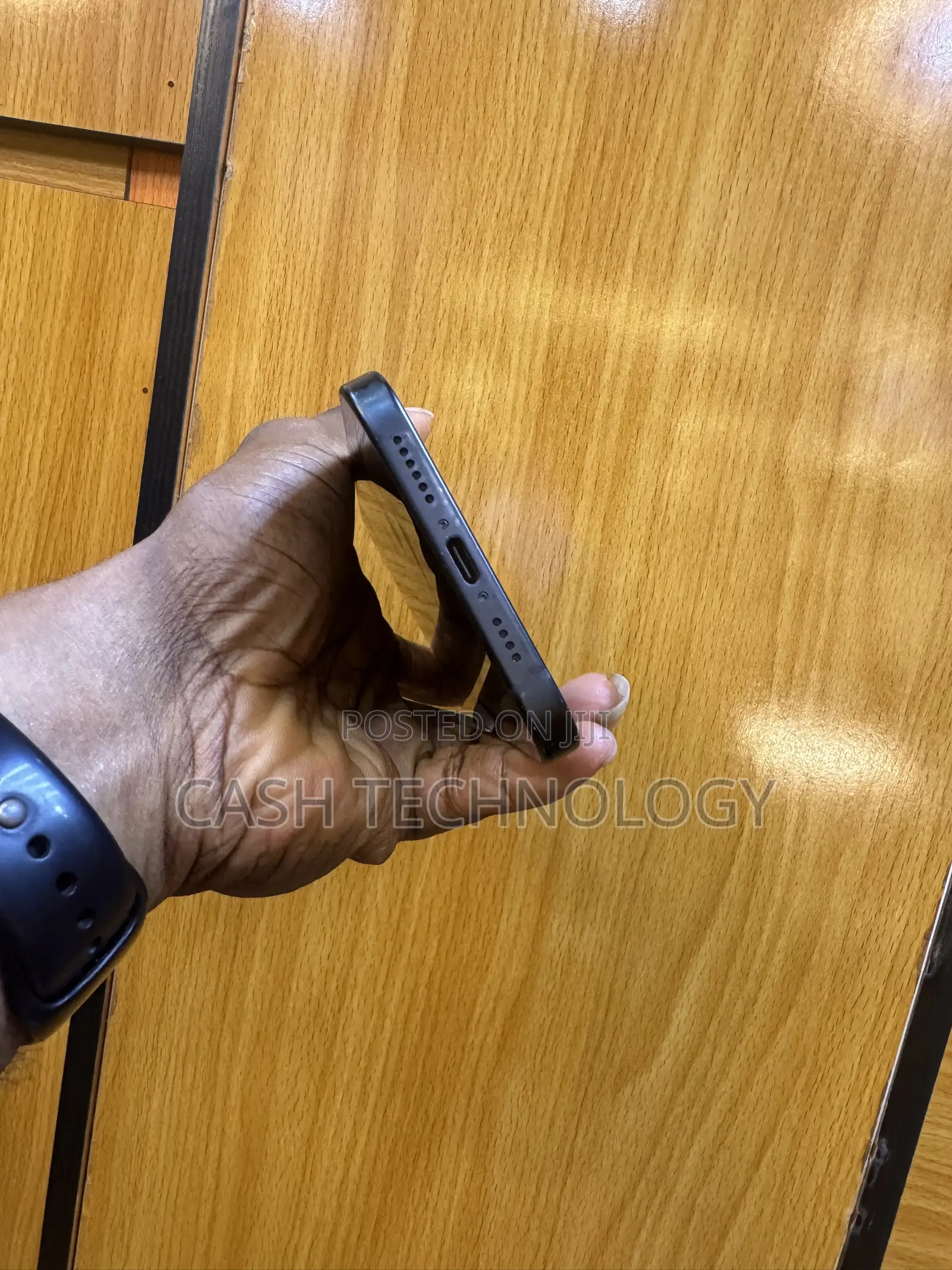 Apple iPhone 15 Plus 256 GB Black