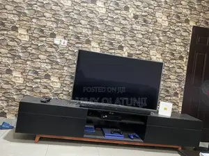 Hisense Curve TV 55’