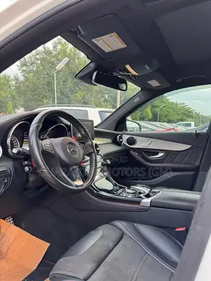 Mercedes-Benz GLC-Class 2017 White