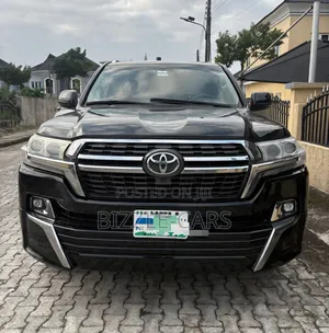 Toyota Land Cruiser 2014 Black
