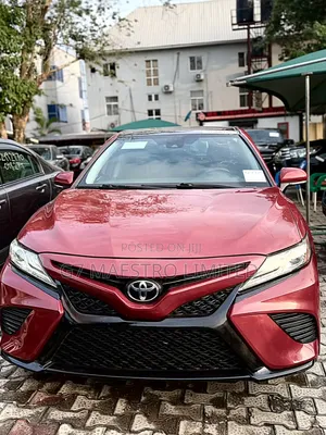 Toyota Camry XSE (2.5L 4cyl 8A) 2019 Red