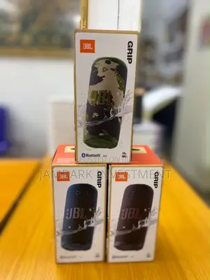 Grip - Bluetooth Speaker - IP68 Waterproof - 14H Playtime