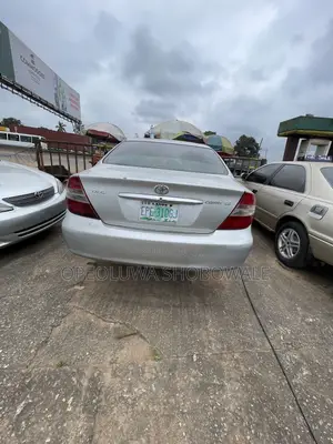 Toyota Camry LE V6 4dr Sedan (3.0L 6cyl 5A) 2003 Gray