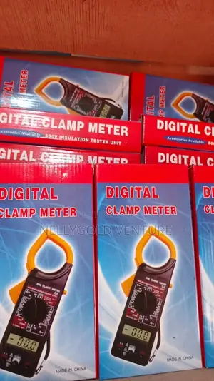 Digital Clamp Meter