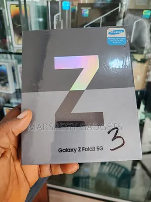 New Samsung Galaxy Z Fold 3 256 GB Black