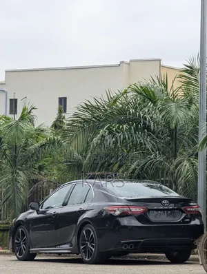 Toyota Camry 2018 Black
