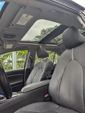 Toyota Camry 2018 Black
