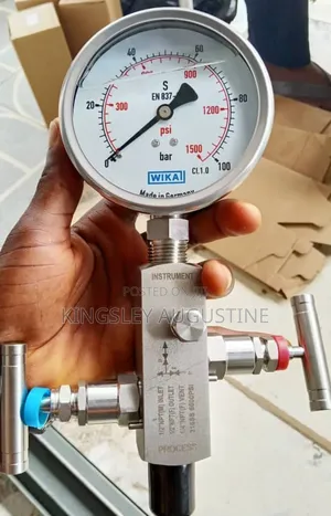High Pressure Valve With Gauge