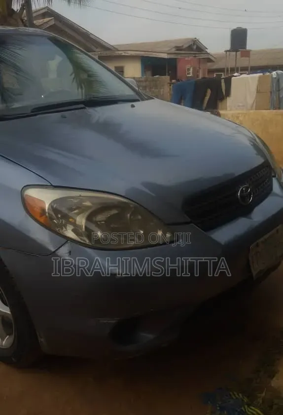 Toyota Matrix 2006 Blue