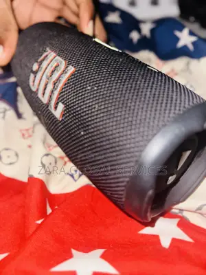 JBL Charge 5