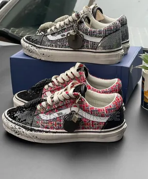 Premium Urban Design VANS Flat Sneakers