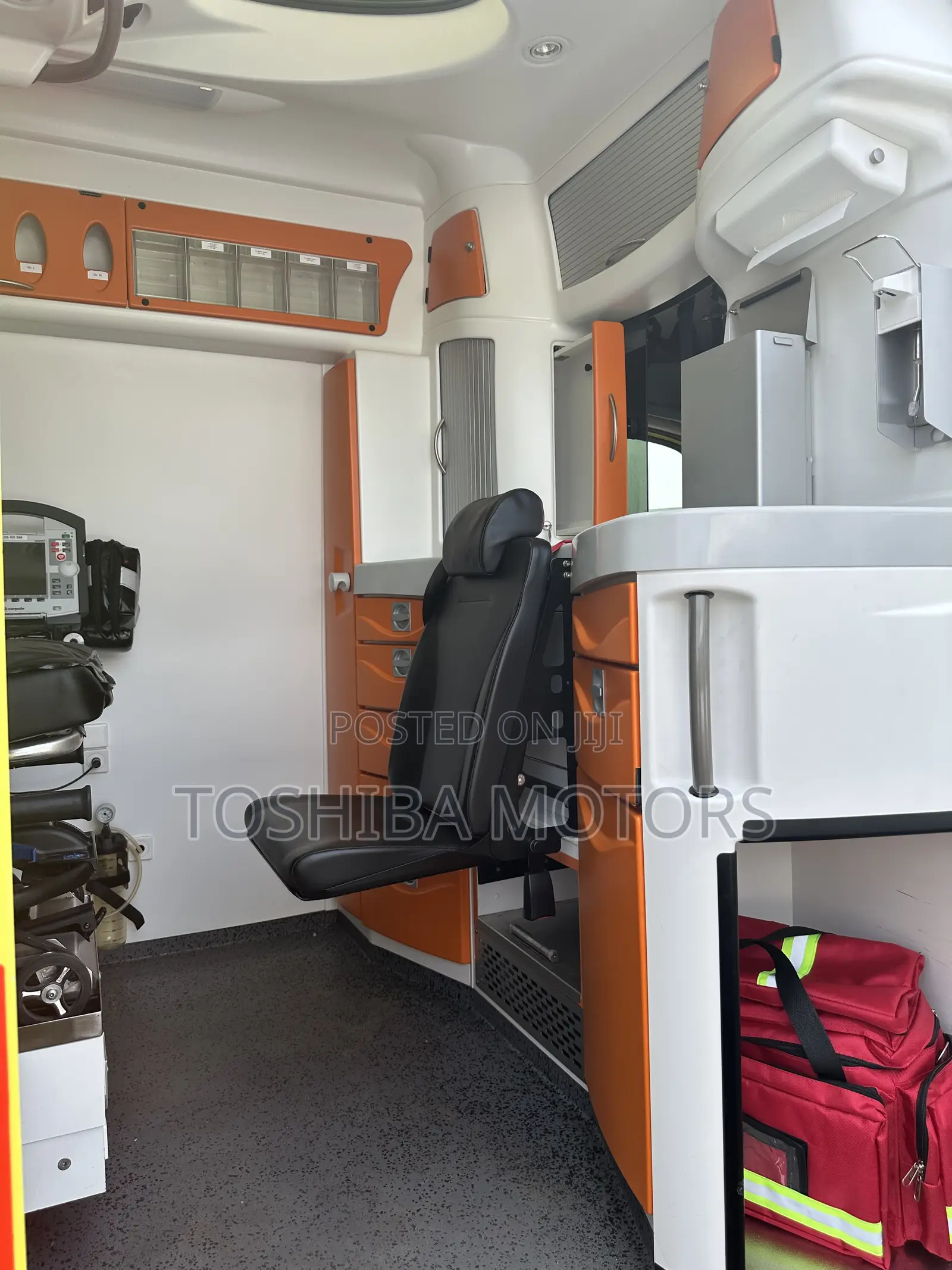 Mercedes-Benz Sprinter 2018 Orange