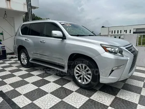 Lexus GX 2015 Silver