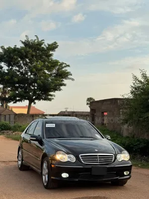 Mercedes-Benz C230 2007 Black