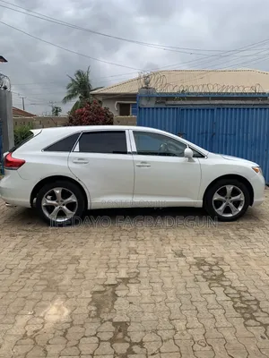 Toyota Venza LE 2012 White