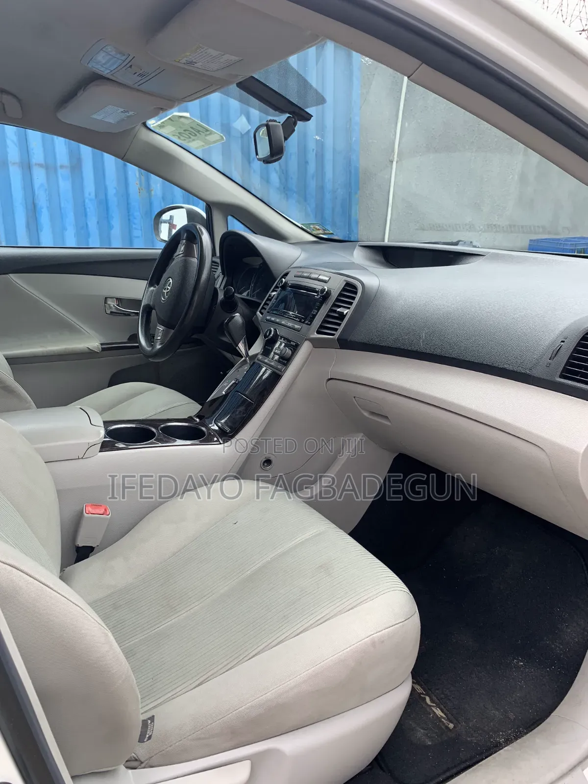 Toyota Venza LE 2012 White